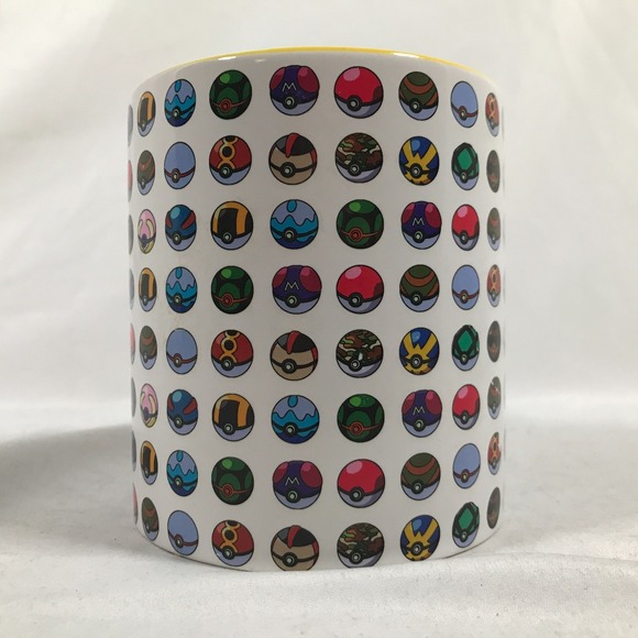 2016 Just Funky Pokémon Pokeball 20 Fl Oz 4.25 Inch Coffee Tea Mug Cup - Picture 2 of 16